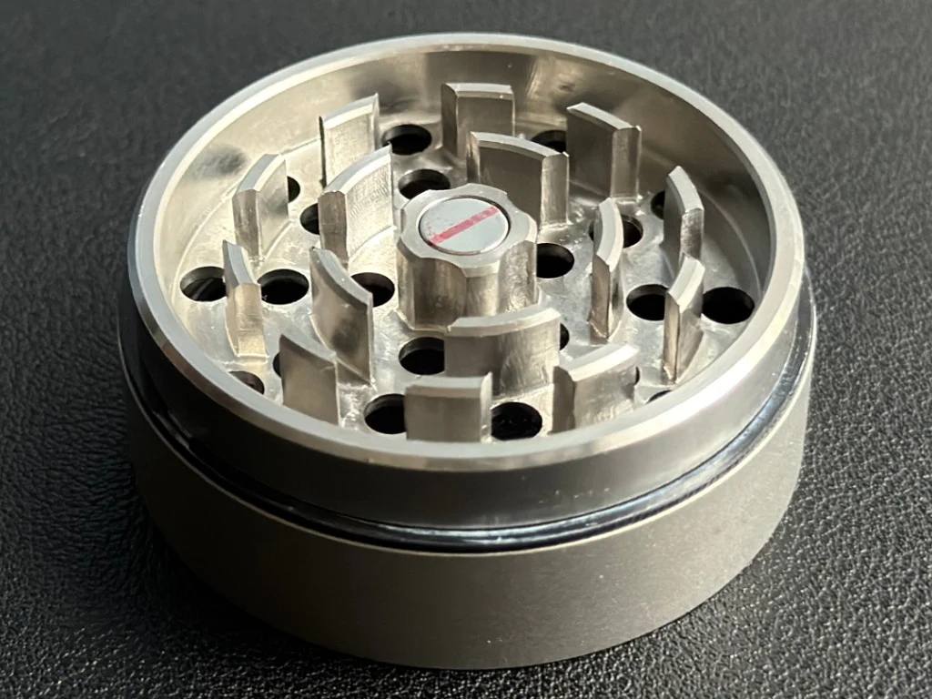 Herb Ripper Fine Plate