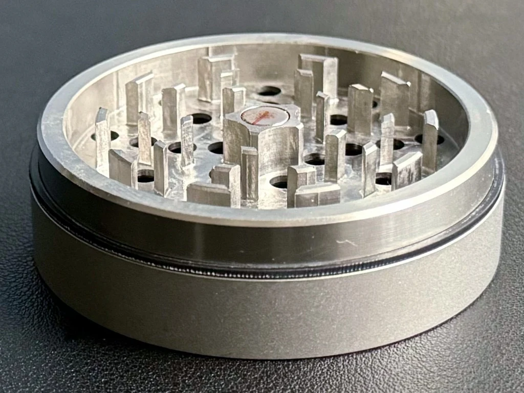 Herb Ripper Fine Plate