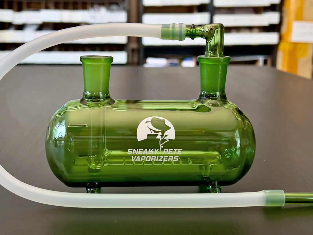 The Submarine Pipe™ 1 The Submarine Pipe™